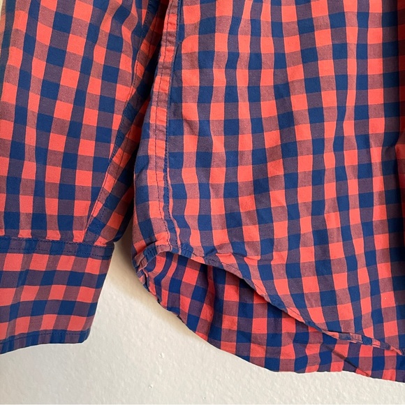 J.Crew Relaxed Secret Wash cotton poplin shirt - Picture 7 of 10